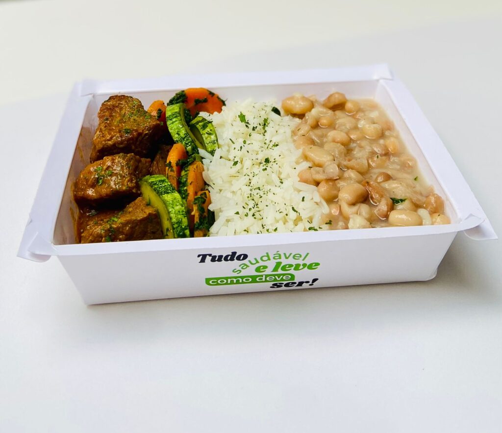 marmita-eladora-carne-de-panela carne de panela, arroz com feijão e mix de legumes marmita eladora